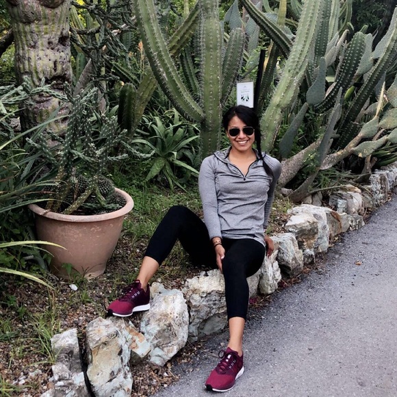 Meet the Posher, Tamara - Picture 4 of 14